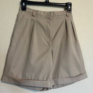 Angelica Tan Women's Shorts Bermudas